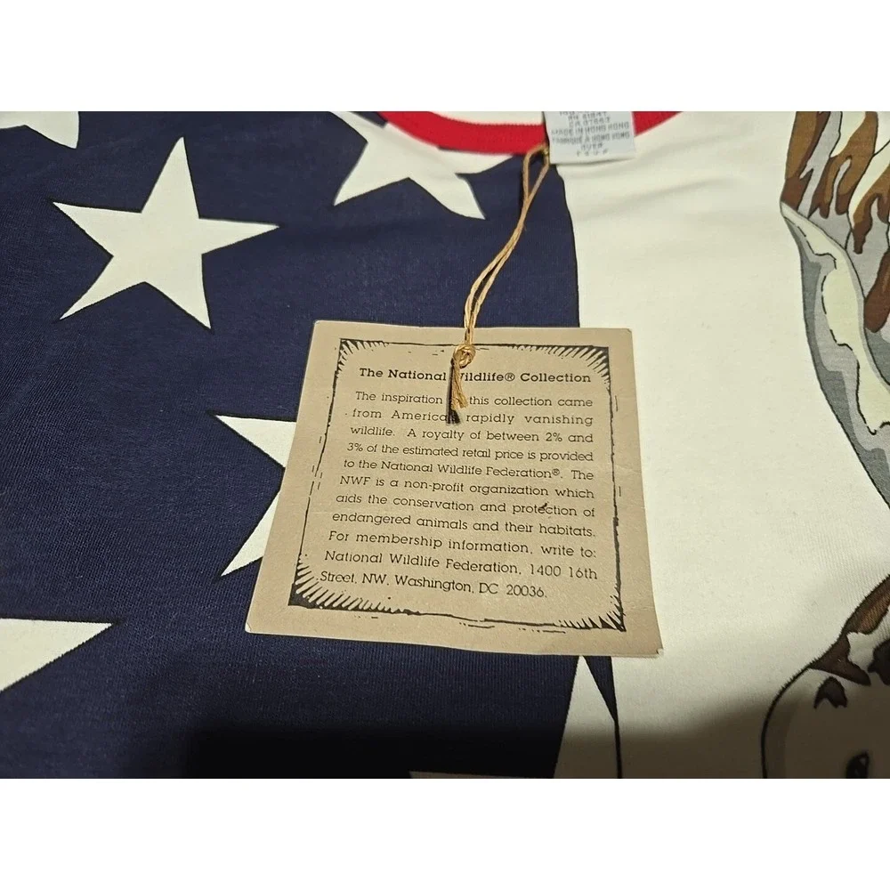 Vintage The Eagle's‎ Eye Long L TALL Shirt Night WOLF American Flag Conservation